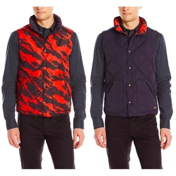 Scotch and Soda Reversible Red Camo Vest with Navy Solid - Picture 1 of 13